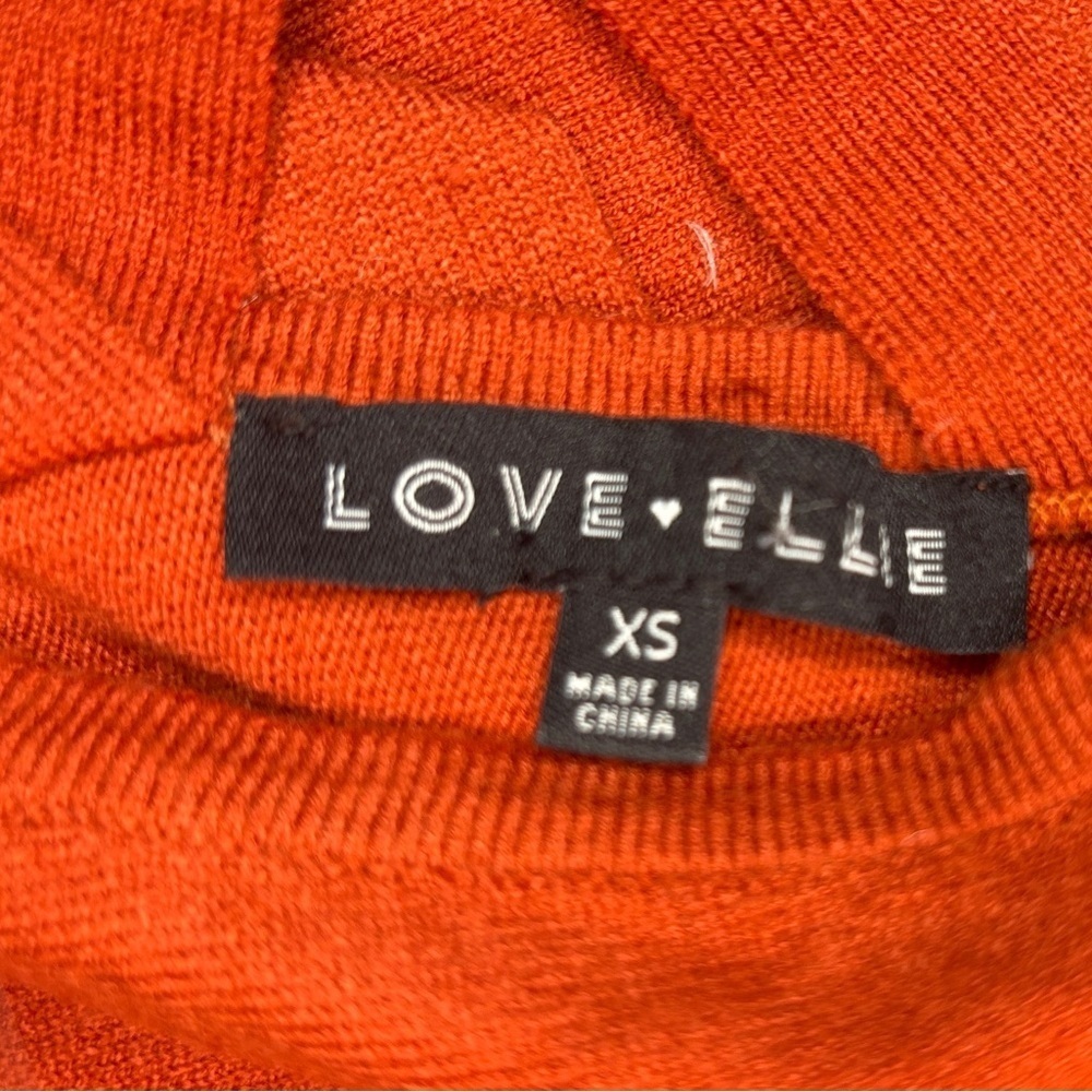 Love Ellie Mia Criss Cross back | Rust | V-Neck Knit Sweater | Size XS | New - Picture 9 of 10